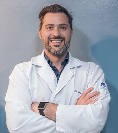 Dr. Renato Zonzini Bocabello – Médico Veterinário + Nato Medicina Veterinária